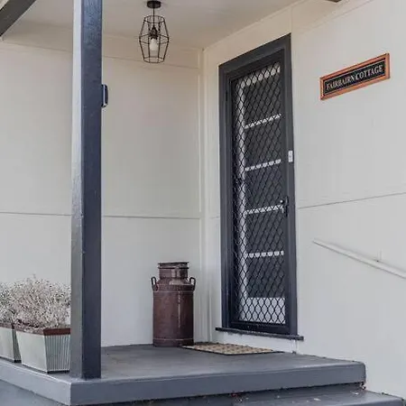 Live In The Heart Of Mudgee At Fairbairn Cottage Exterior photo