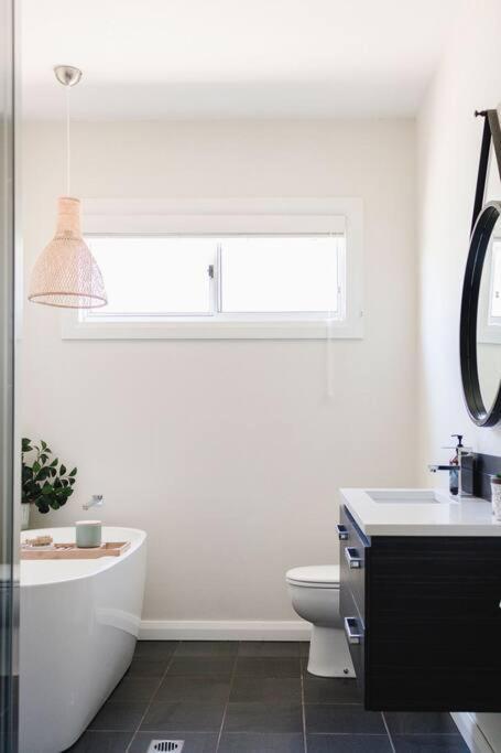 Live In The Heart Of At Fairbairn *