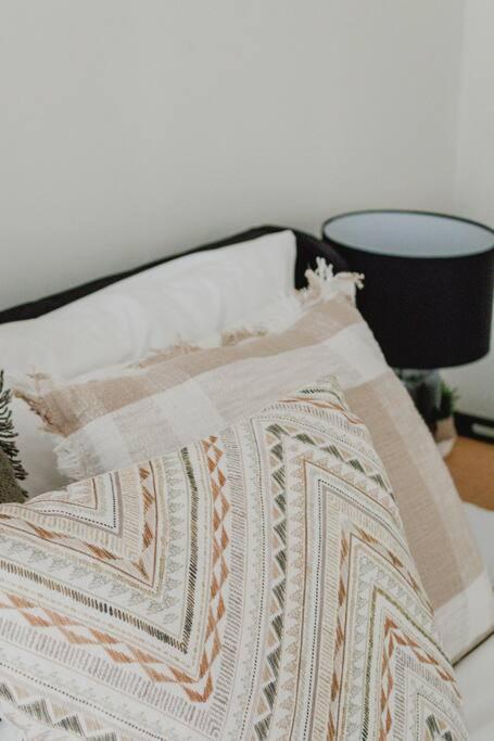 Live In The Heart Of At Fairbairn *