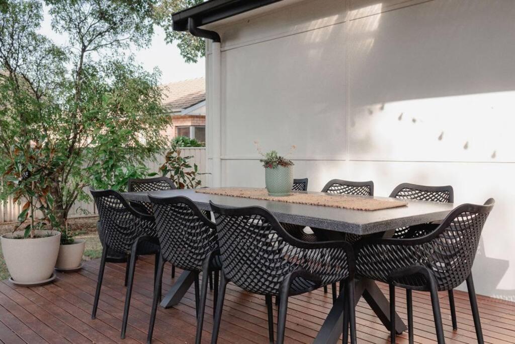 Live In The Heart Of At Fairbairn Apartment Mudgee